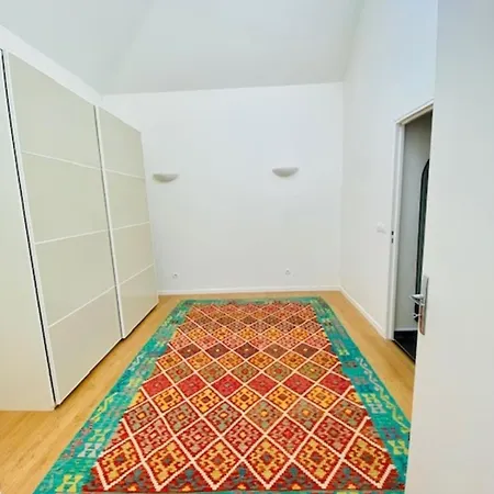 House With Private Pool In Colombes